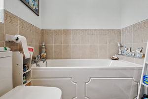 Photo 13- click for photo gallery